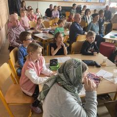 Babi, dědo, jsme s vámi rádi